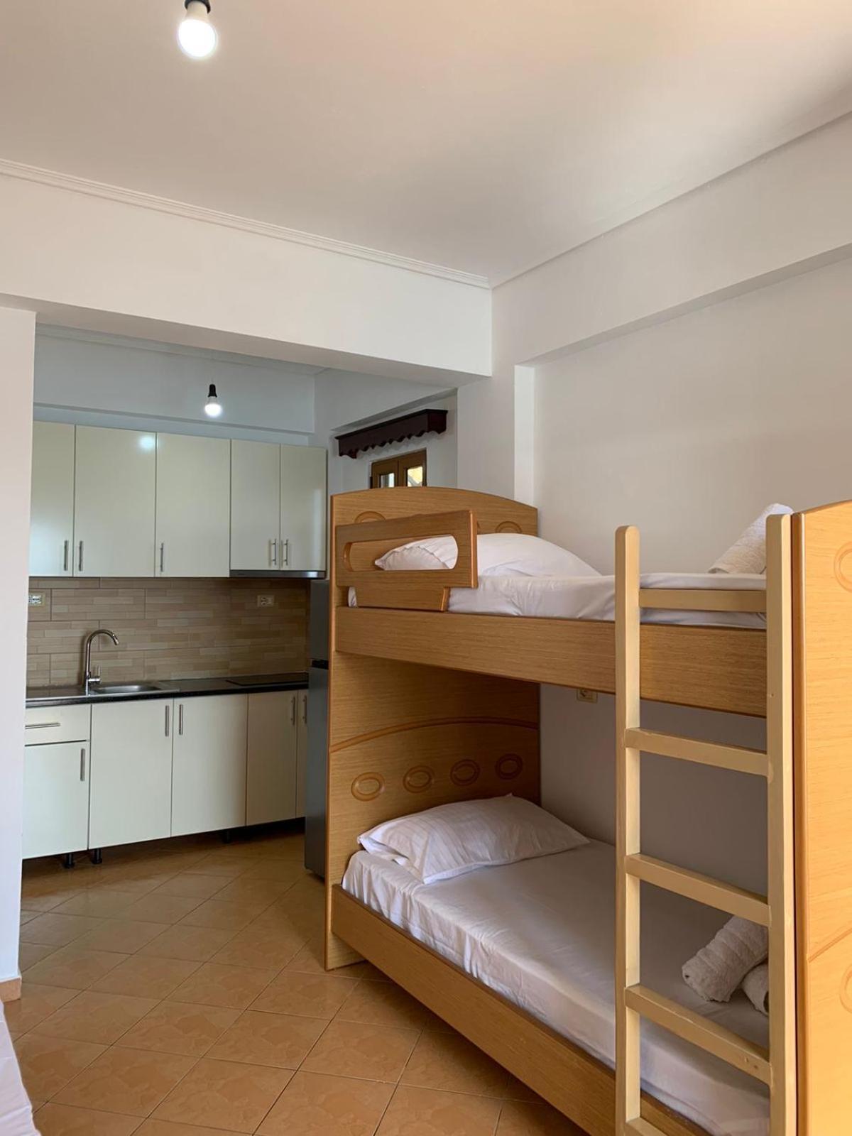Sea La Vie Anesti Apartment Borsh Exterior photo