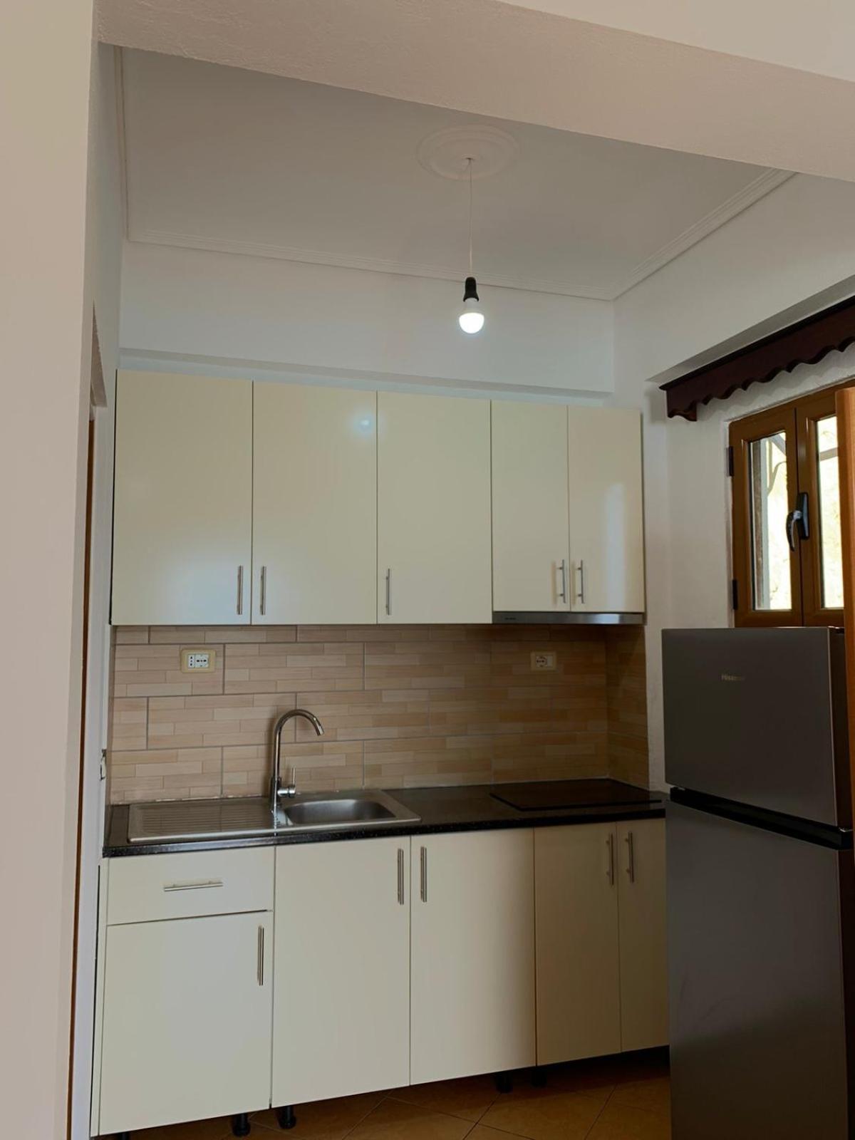 Sea La Vie Anesti Apartment Borsh Exterior photo